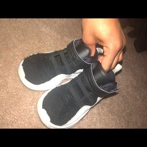 Toddler Jordan’s 8c